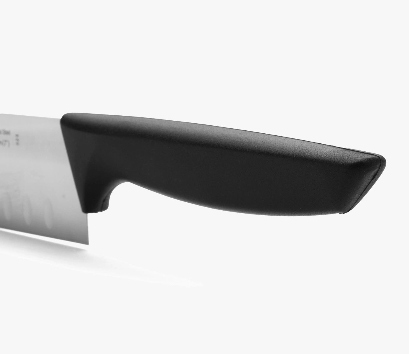 arcos-serie-niza-coltello-santoku-con-alveoli-180-mm image 4