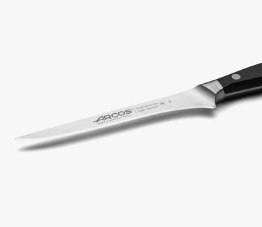 arcos-manhattan-160-mm-coltello-da-disosso-forgiato-in-acciaio-nitrum-con-manico image 3