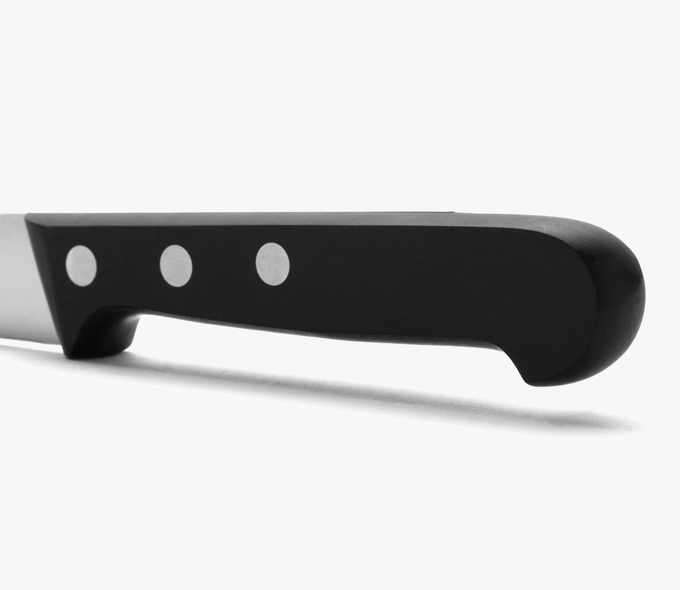 arcos-serie-universal-coltello-da-cucina-130-mm-in-acciaio-nitrum-con-manico-pom image 4