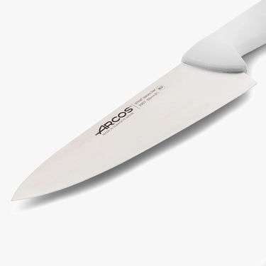 arcos-coltello-da-chef-serie-2900-bianco-200-mm-lama-nitrum-forgiata-ad-albacete image 3