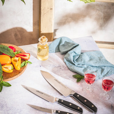 arcos-serie-manhattan-set-cucina-3-coltelli-sbucciare-cuoco-santoku image 2