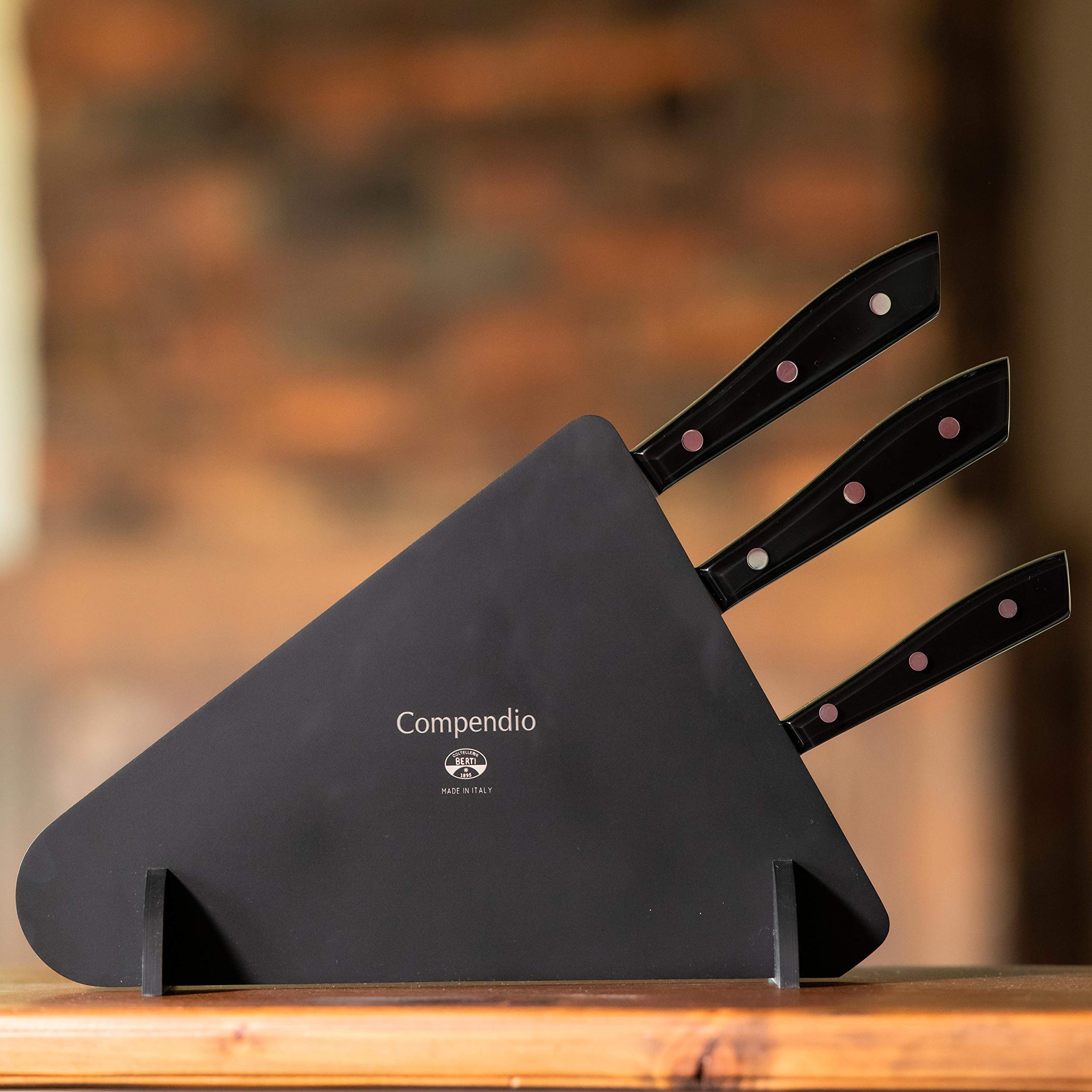 coltellerie-berti-1895-set-3-coltelli-da-cucina-professionali-con-ceppo-compendi image 2